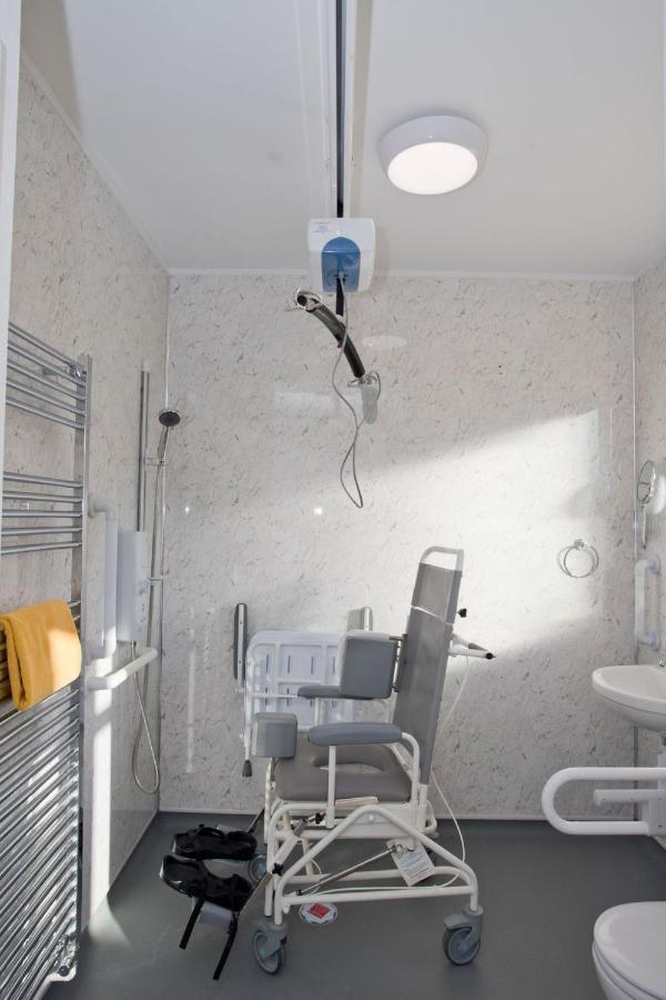 Hilda'S Retreat Accessible Wheel Chair Friendly With Hoist Poole Exterior foto